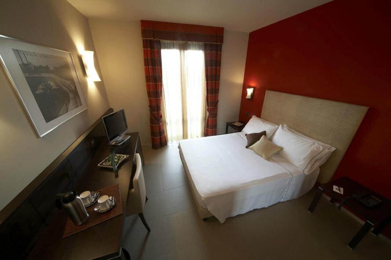Hotel Montini Linate Airport بيستياره بوروميو المظهر الخارجي الصورة