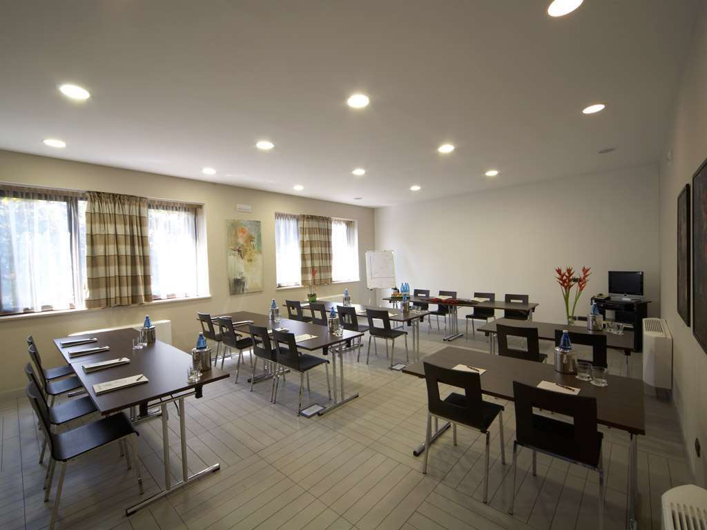 Hotel Montini Linate Airport بيستياره بوروميو المرافق الصورة