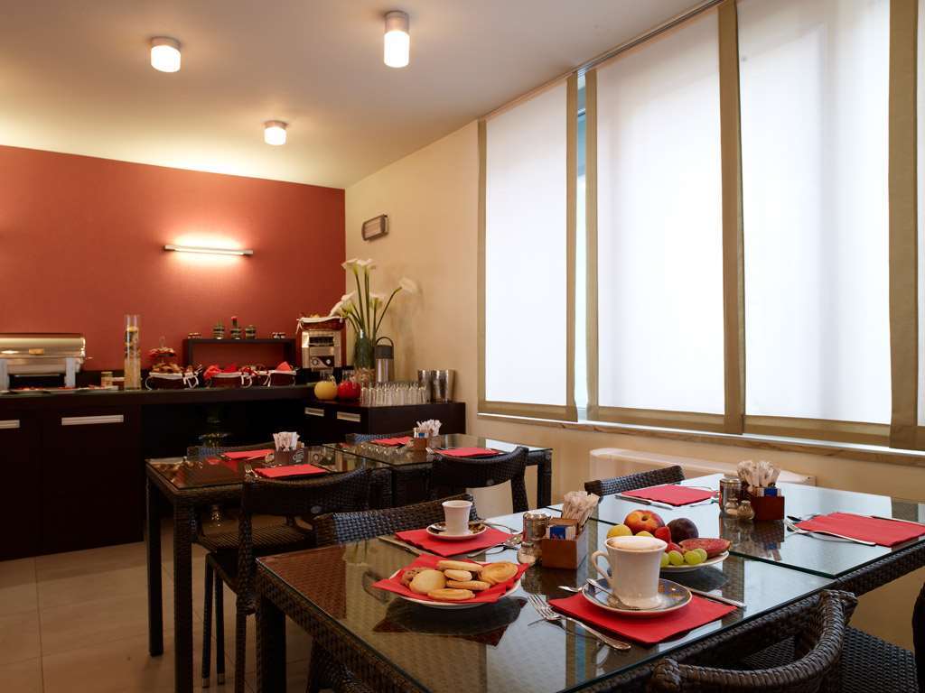 Hotel Montini Linate Airport بيستياره بوروميو المطعم الصورة